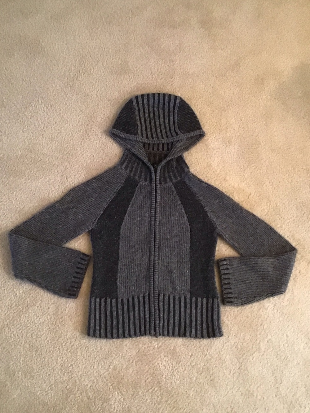 Daytrip Hooded Full Zip Knit Sweater, Size Small, Gray